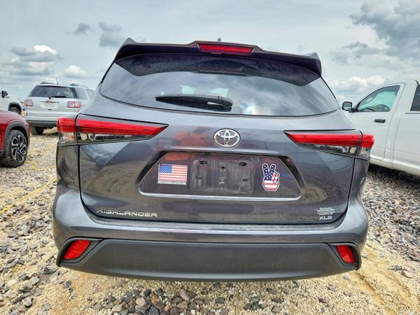2023 TOYOTA HIGHLANDER