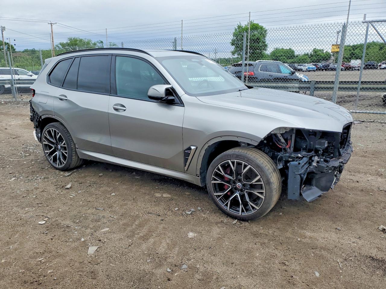 2023 BMW X5