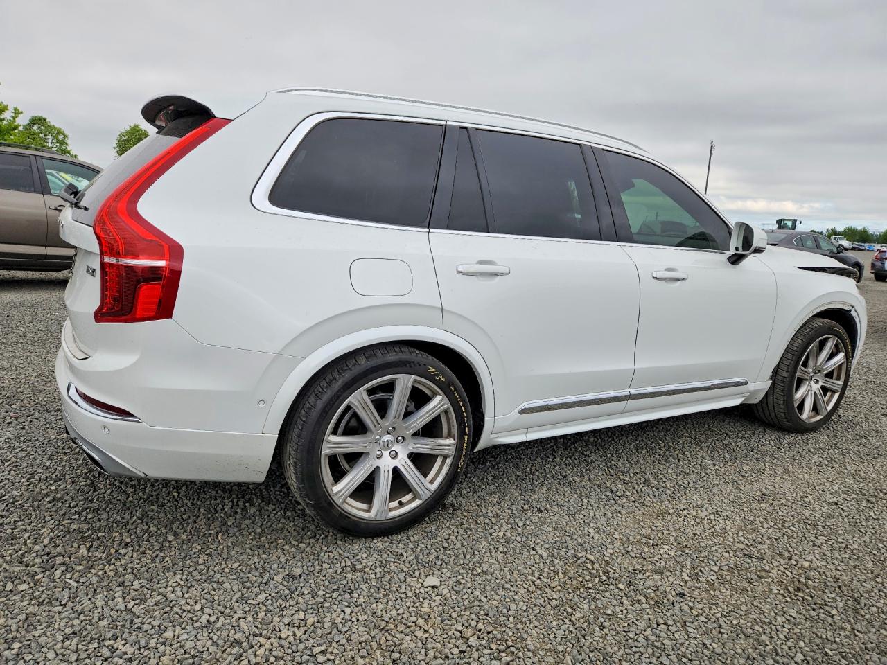 2017 VOLVO XC90 Inscription