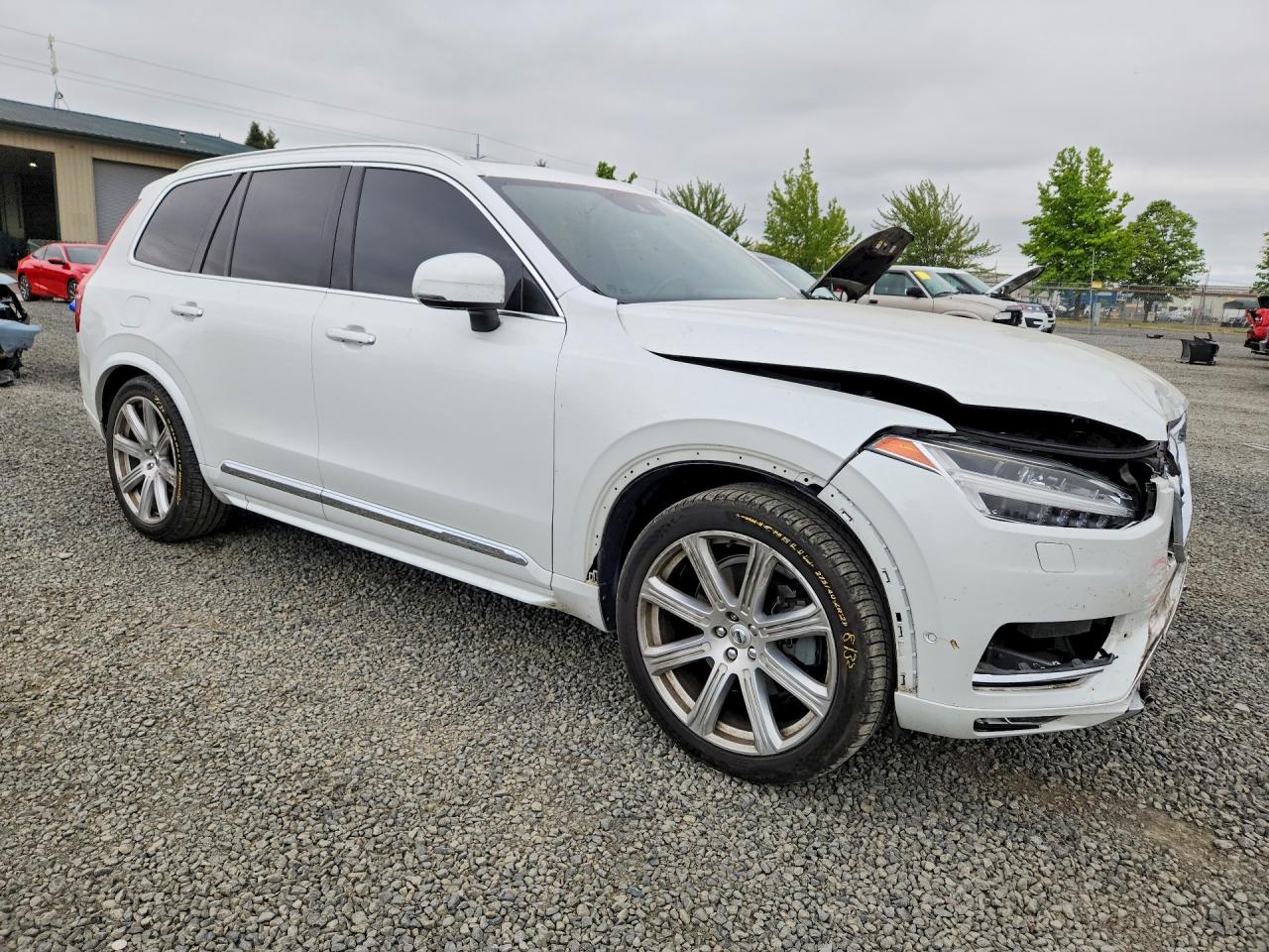 2017 VOLVO XC90 Inscription
