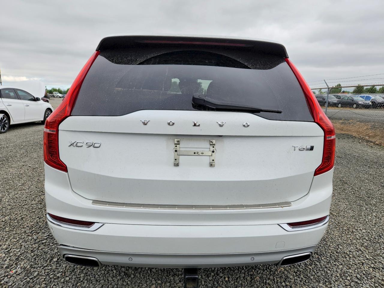 2017 VOLVO XC90 Inscription