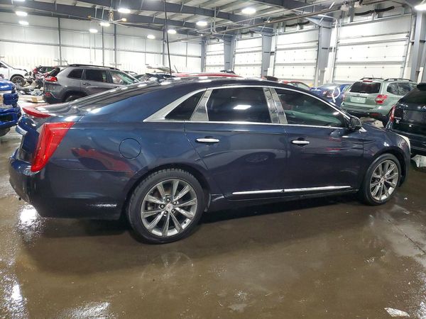 2013 CADILLAC XTS Base