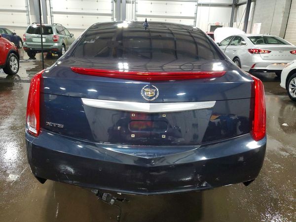 2013 CADILLAC XTS Base