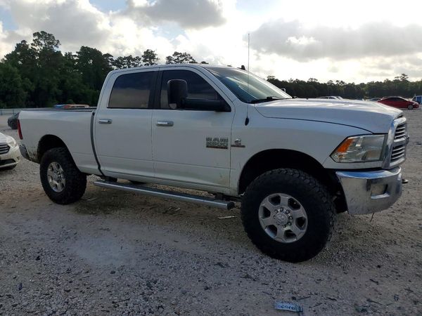 2018 RAM 2500 SLT CREW CAB 4X4