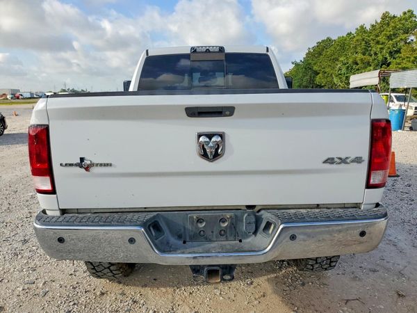 2018 RAM 2500 SLT CREW CAB 4X4