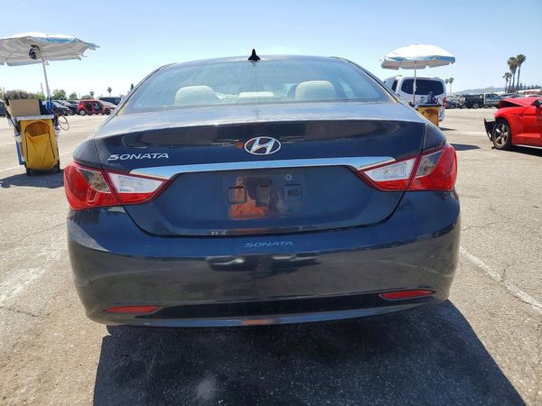 2013 HYUNDAI SONATA