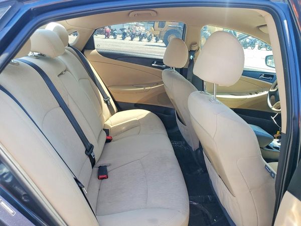 2013 HYUNDAI SONATA