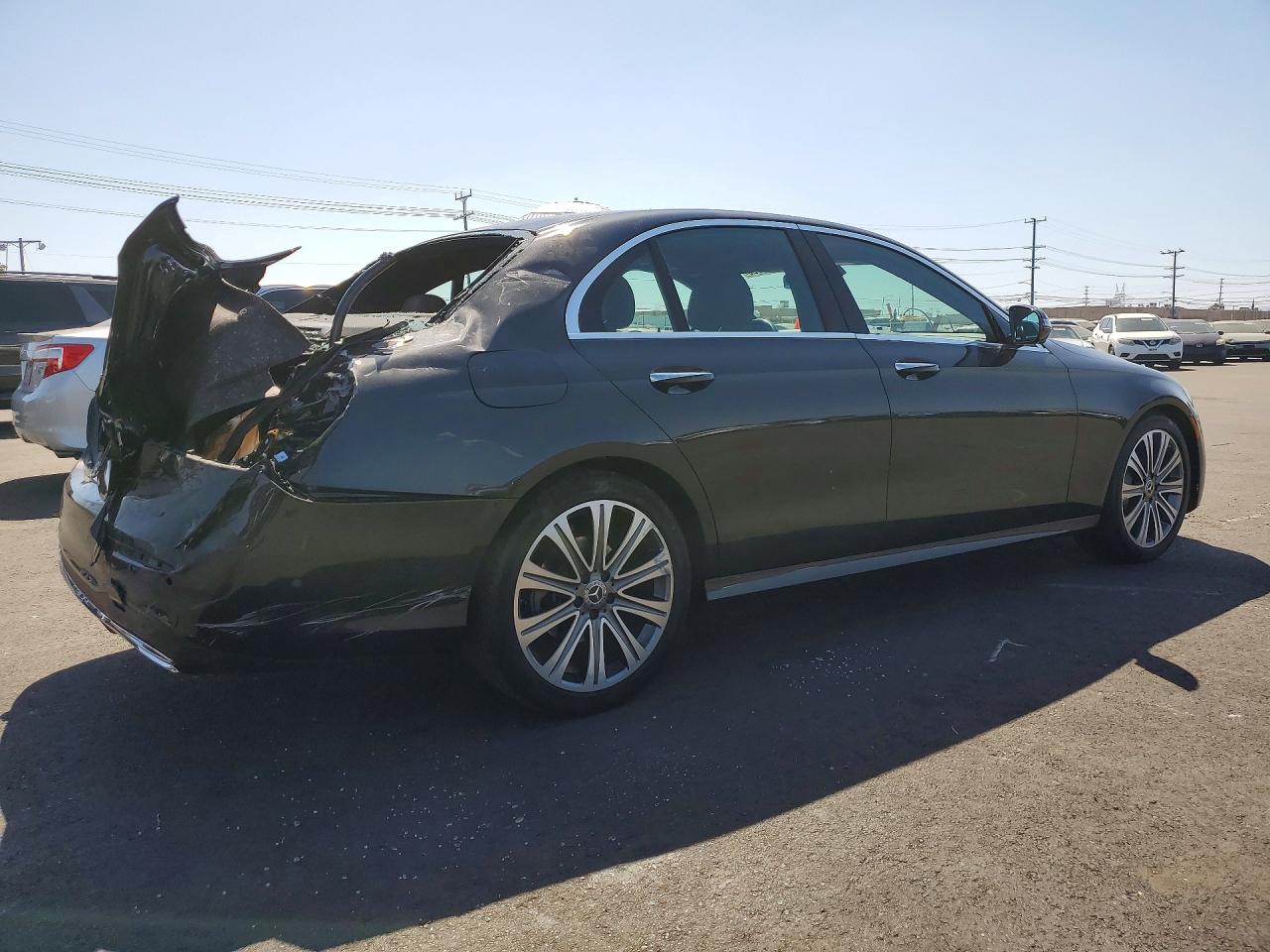 2022 MERCEDES-BENZ E E350