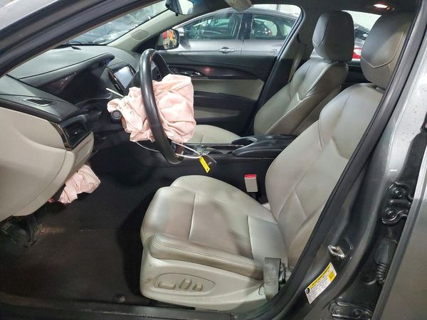 2016 CADILLAC ATS Standard — DENT
