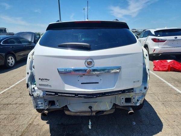 2016 CADILLAC SRX Luxury