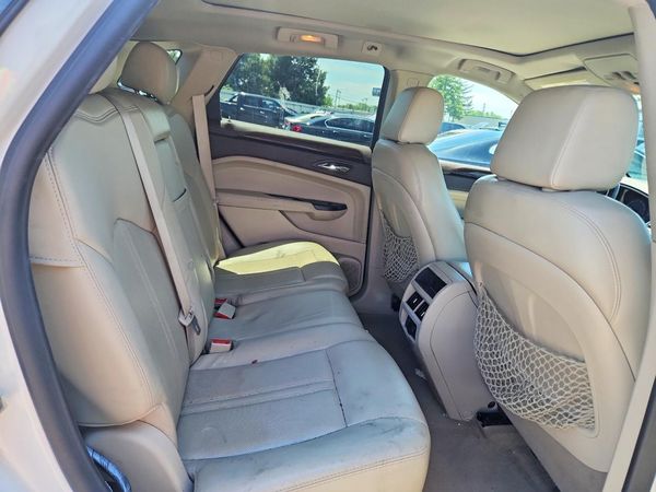 2016 CADILLAC SRX Luxury