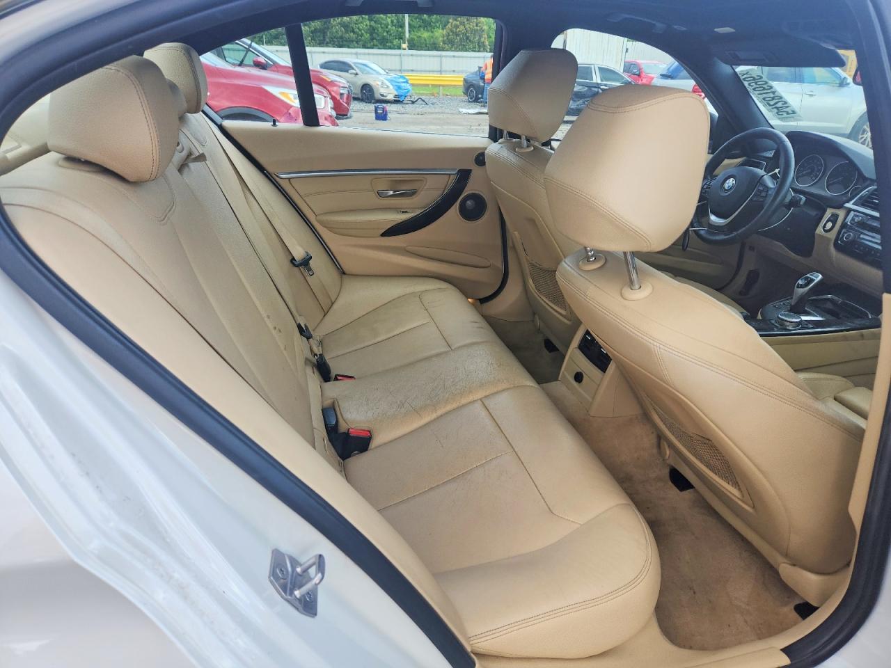 2016 BMW 328