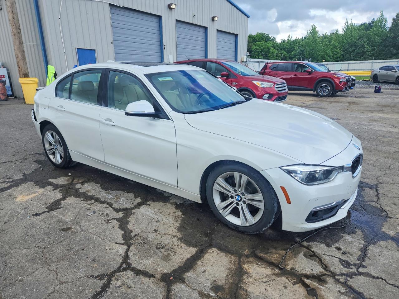 2016 BMW 328