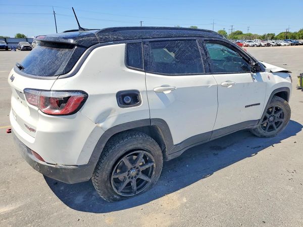2018 JEEP COMPASS TRAILHAWK 4X4