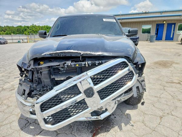 2019 RAM 1500 CLASSIC Tradesman, ST