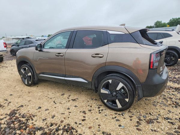 2025 NISSAN KICKS