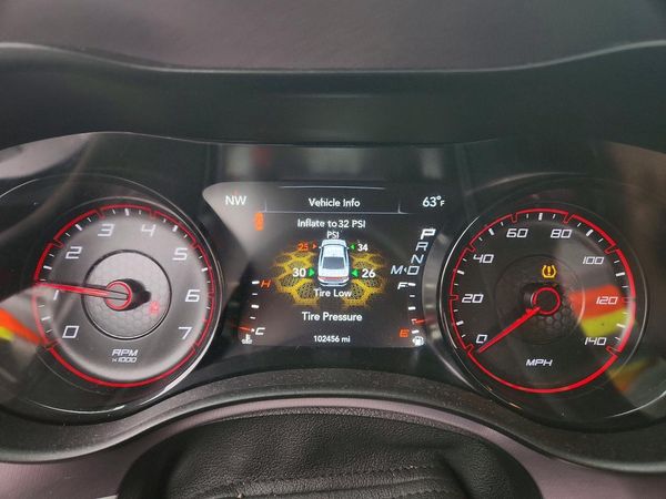 2019 DODGE CHARGER SXT
