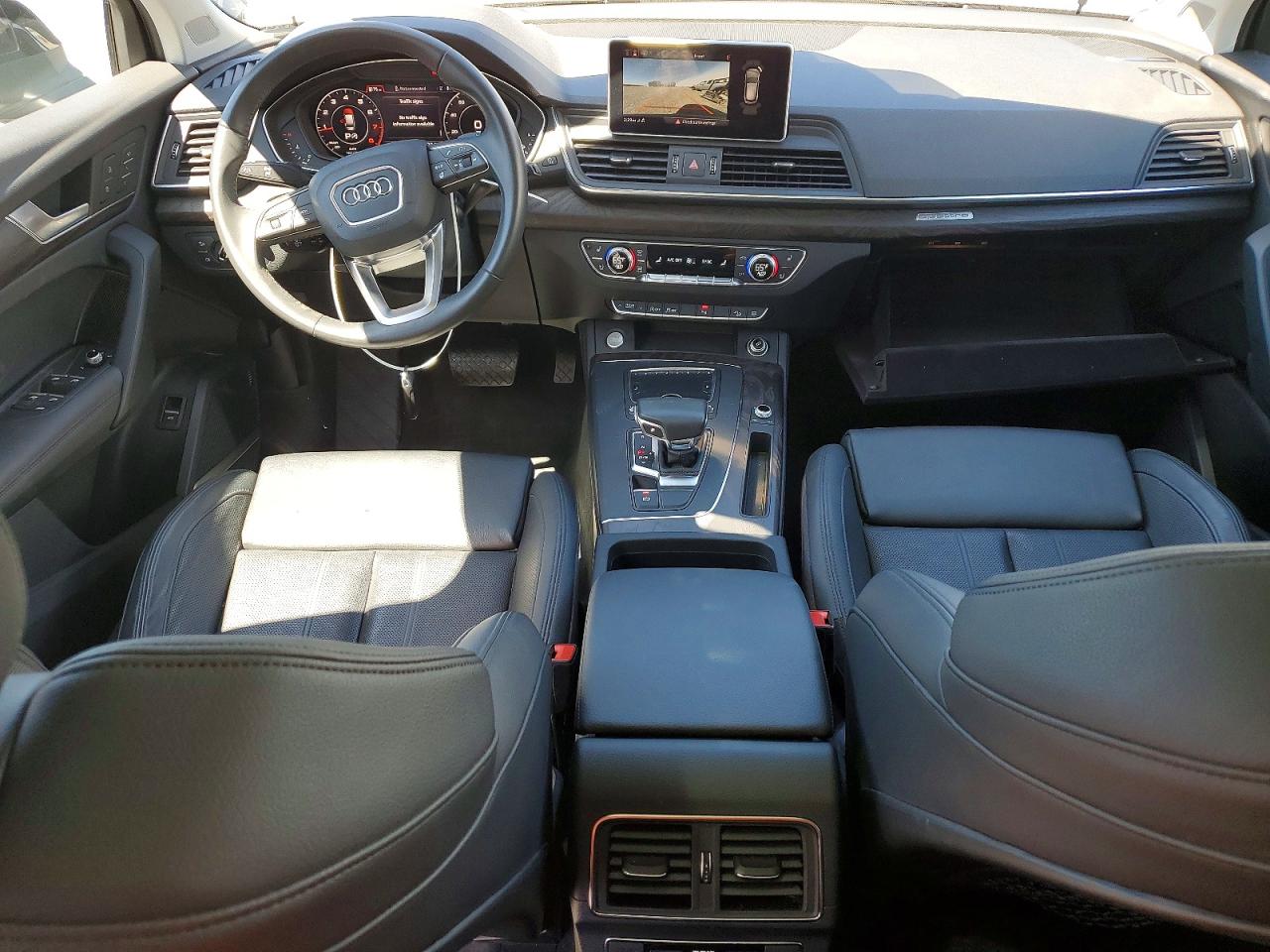 2018 AUDI Q5 quattro Prestige