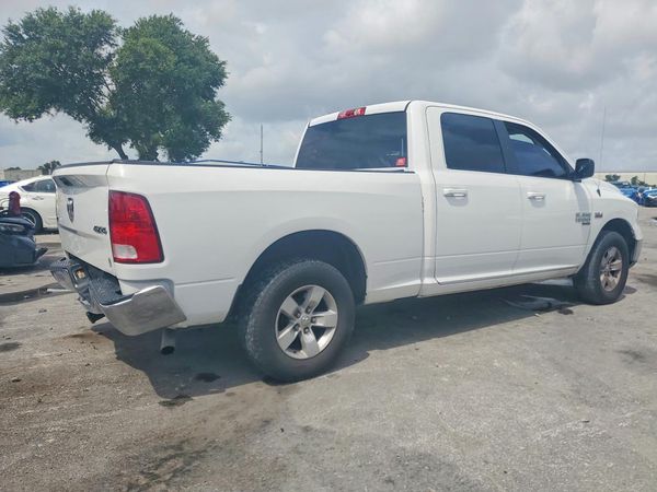2020 RAM 1500 CLASSIC SLT