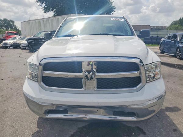2020 RAM 1500 CLASSIC SLT
