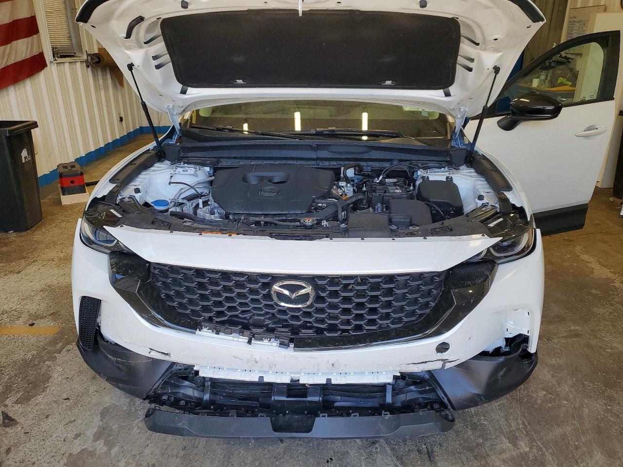 2025 MAZDA CX-50 Preferred