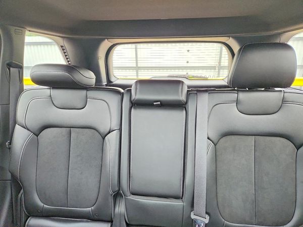 2024 JEEP GRAND CHEROKEE LAREDO 4X4