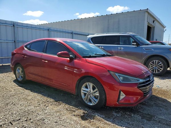 2020 HYUNDAI ELANTRA