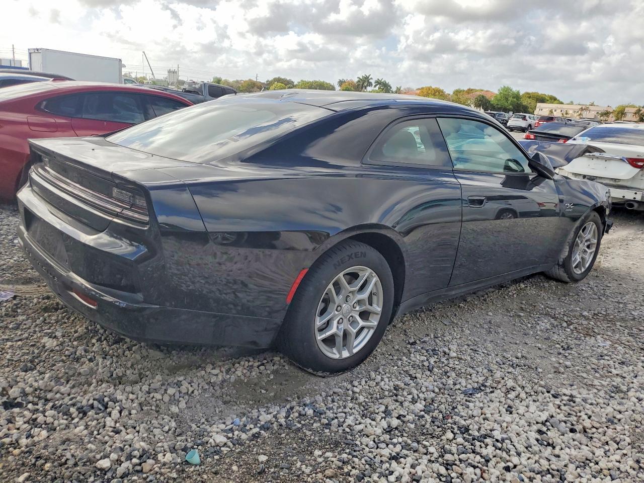 2025 DODGE CHARGER Daytona R/T