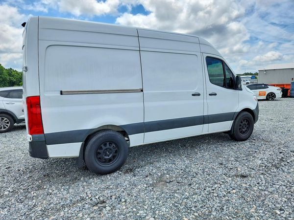 2021 MERCEDES-BENZ SPRINTER 907 (VS30)