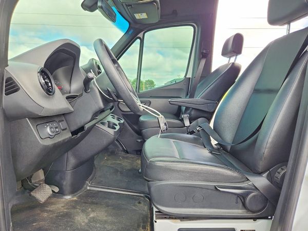2021 MERCEDES-BENZ SPRINTER 907 (VS30)