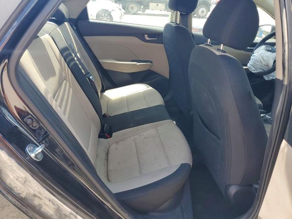 2022 HYUNDAI ACCENT SE, SEL