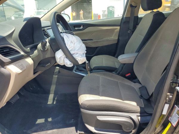2022 HYUNDAI ACCENT SE, SEL