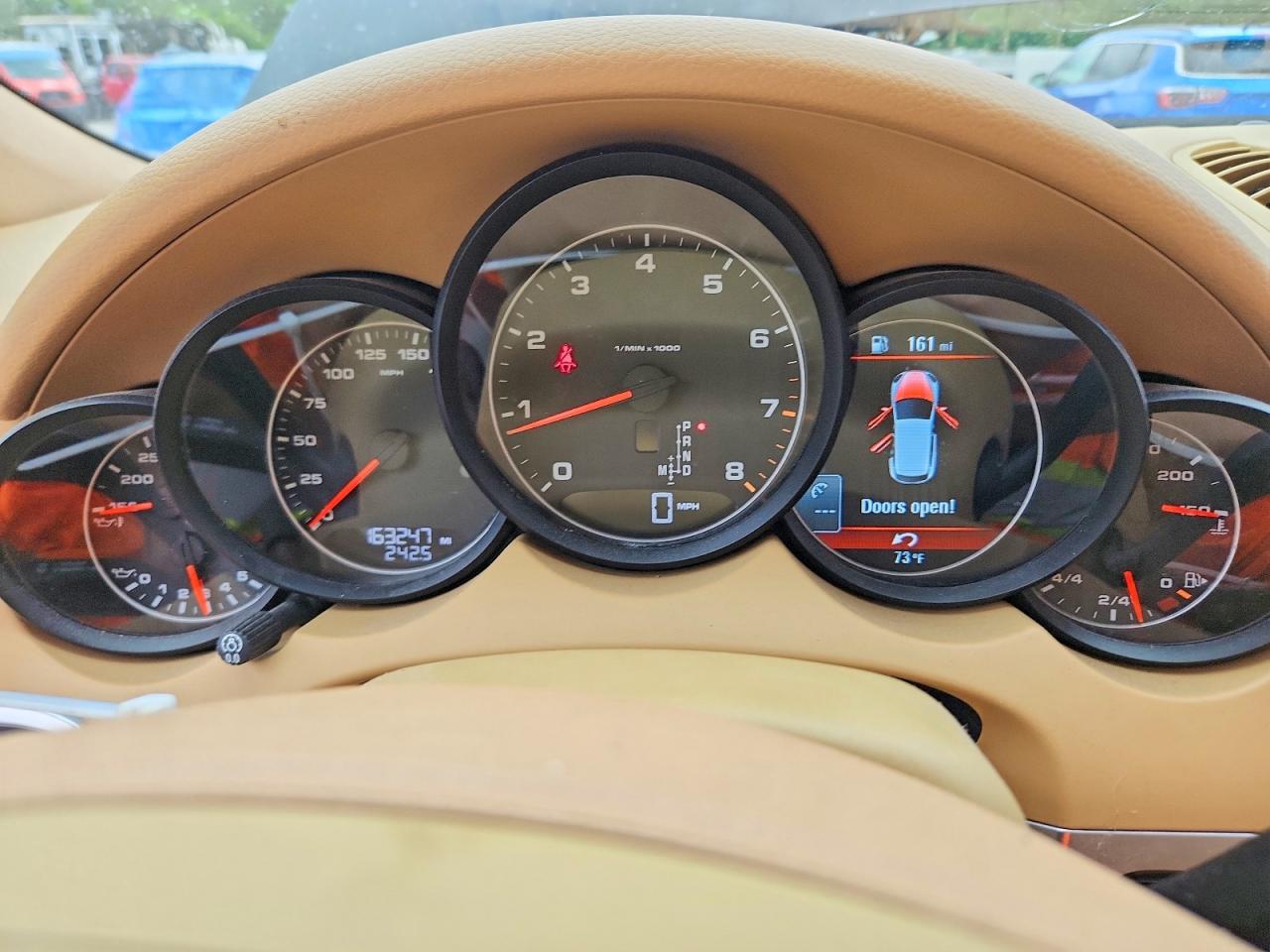 2013 PORSCHE CAYENNE
