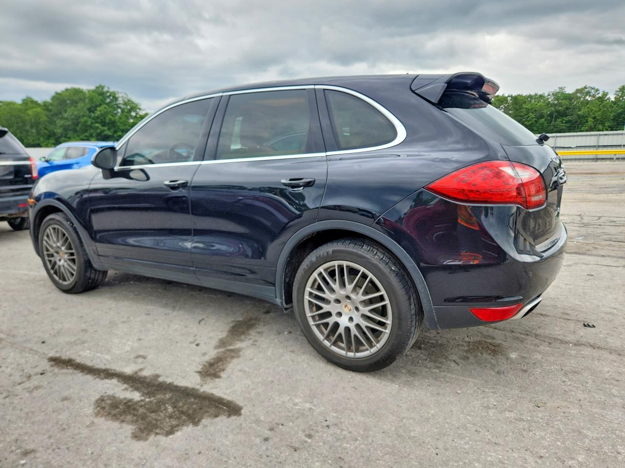 2013 PORSCHE CAYENNE