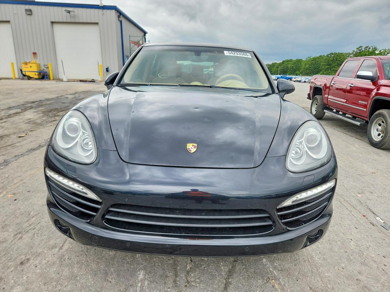 2013 PORSCHE CAYENNE