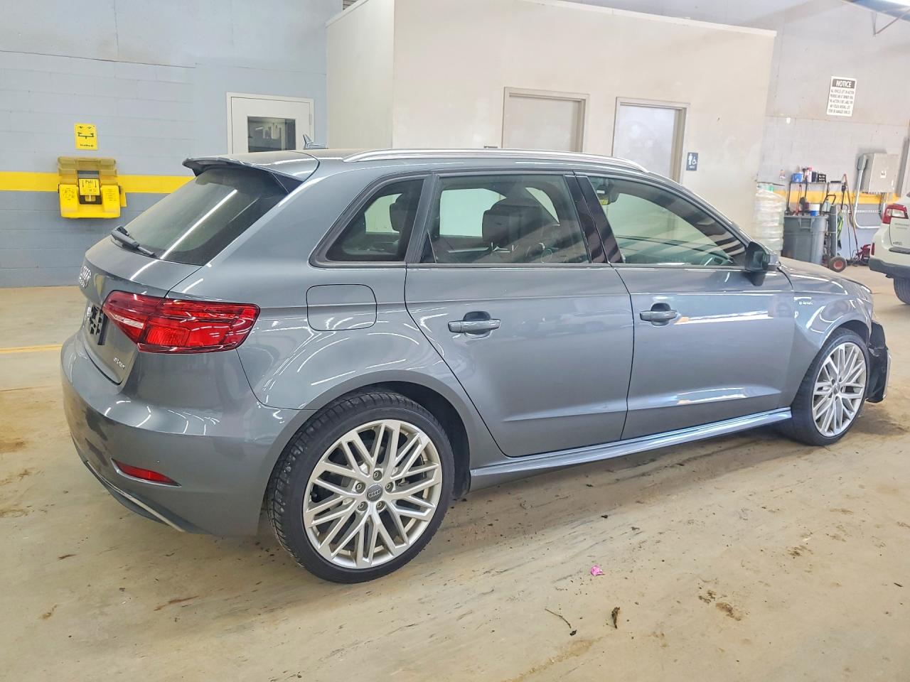 2018 AUDI A3
