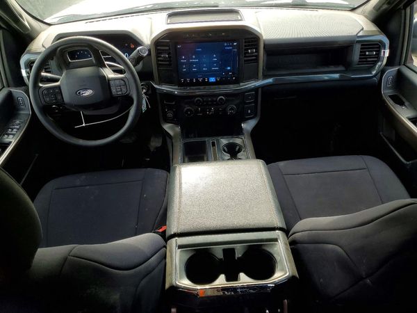 2024 FORD F150