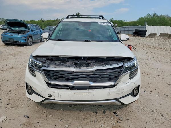 2021 KIA SELTOS SX