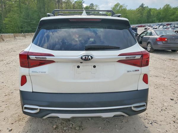 2021 KIA SELTOS SX