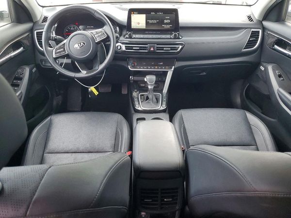 2021 KIA SELTOS SX