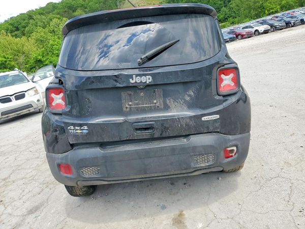 2020 JEEP RENEGADE LATITUDE 4X4