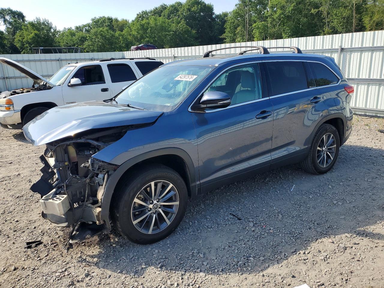 2019 TOYOTA HIGHLANDER SE/XLE