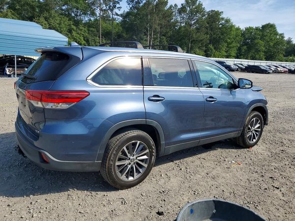 2019 TOYOTA HIGHLANDER SE/XLE