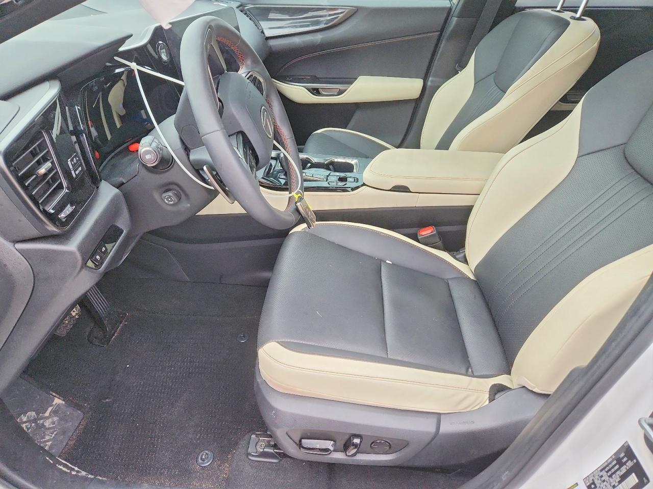 2023 LEXUS NX 350h Premium
