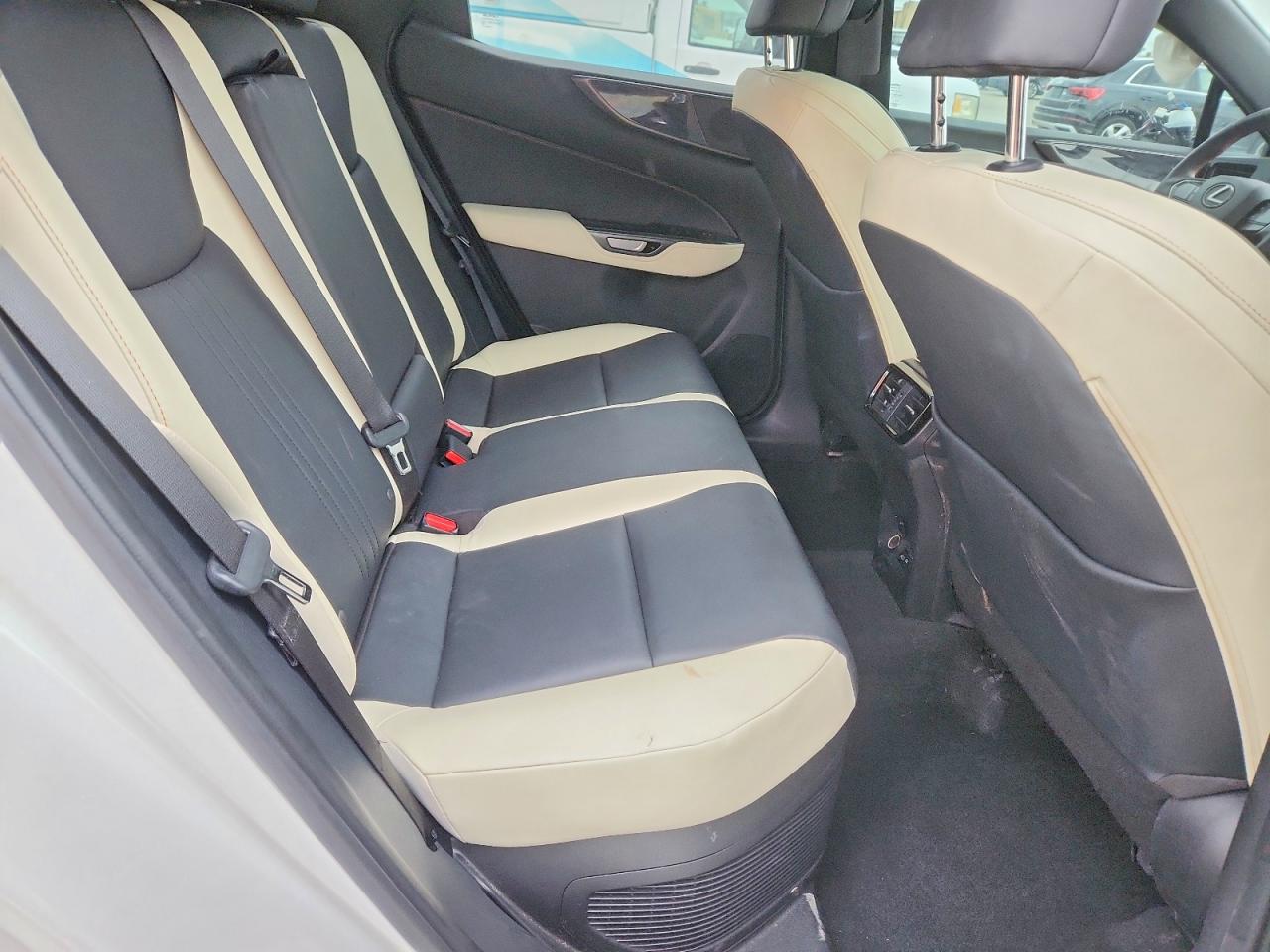 2023 LEXUS NX 350h Premium