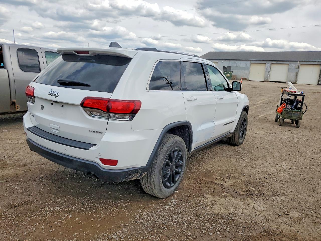 2021 JEEP GRAND CHEROKEE LAREDO 4X4