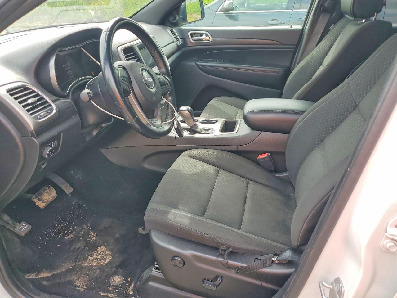 2021 JEEP GRAND CHEROKEE LAREDO 4X4