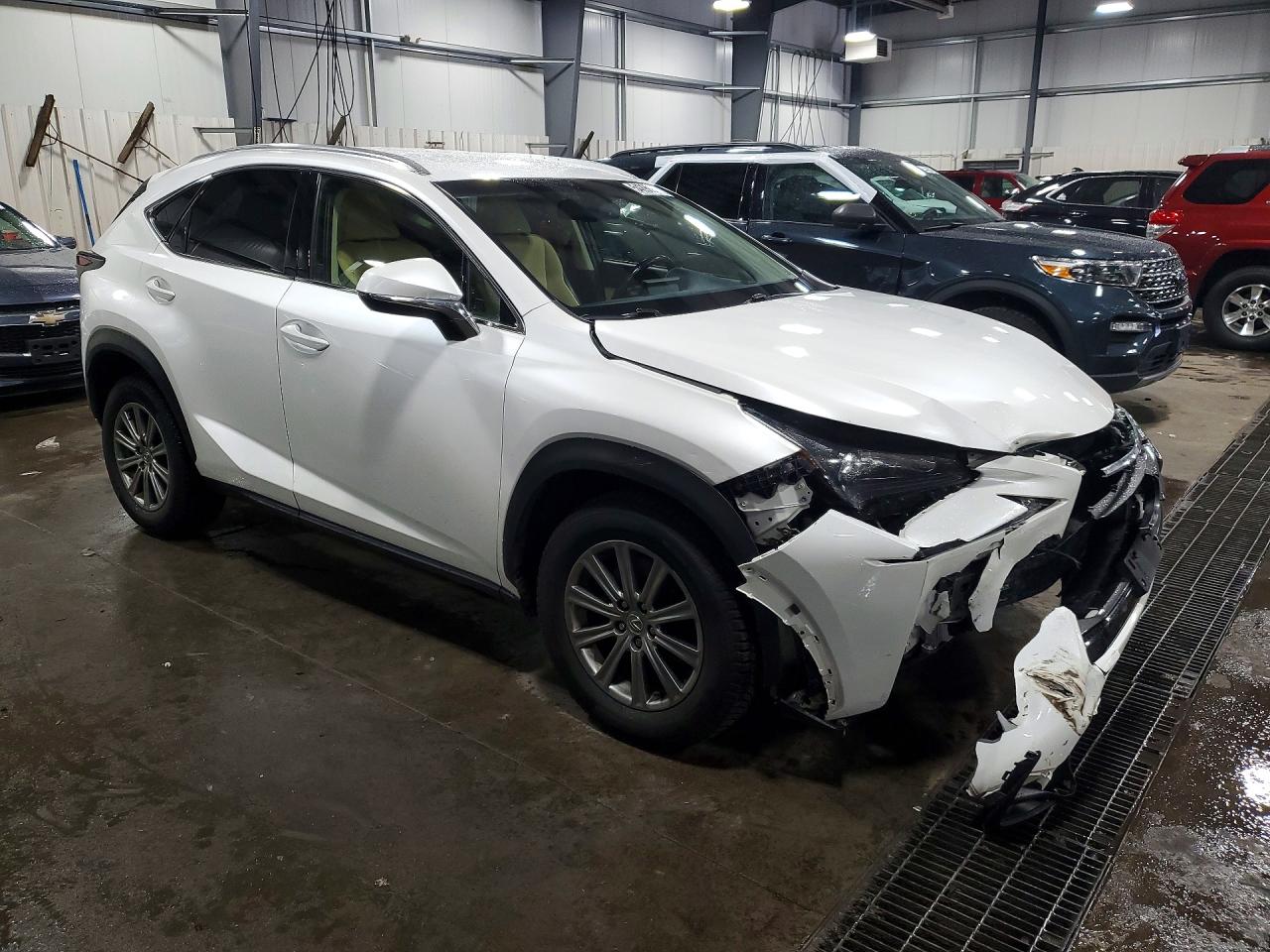 2015 LEXUS NX 200t Luxury