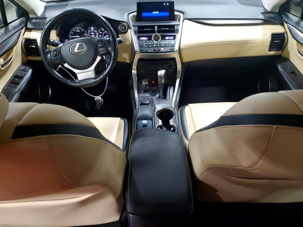 2015 LEXUS NX 200t Luxury