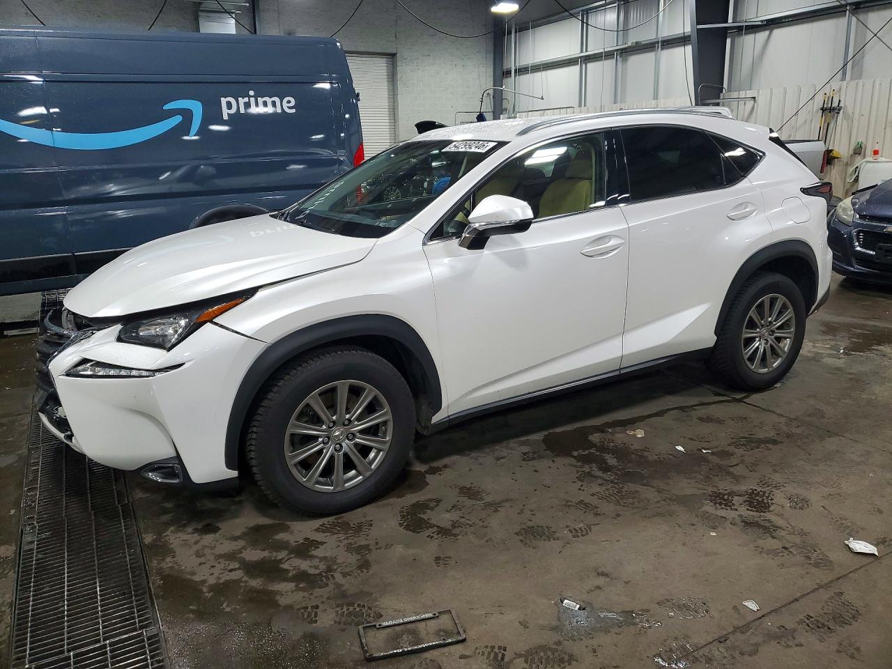 2015 LEXUS NX 200t Luxury